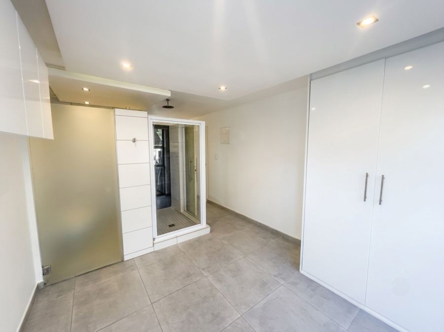To Let 1 Bedroom Property for Rent in Table View Western Cape